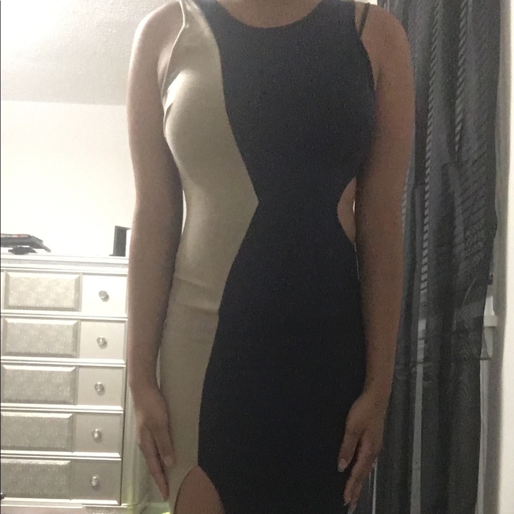 Elegant stretchy dress